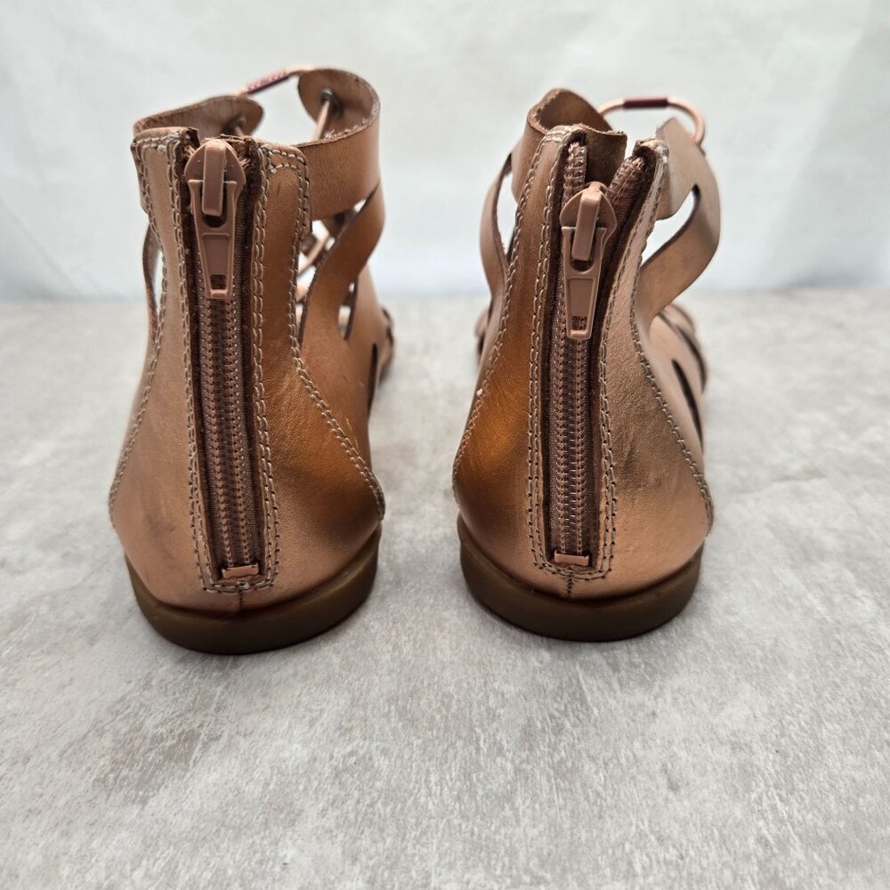 Lucky Brand Gladiator Sandals Sz 10 Rose Gold Leather Bohemian Strappy Flat - Picture 5 of 10